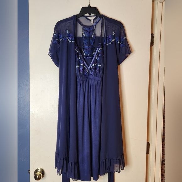 Soma Limited Edition Sweet Dreams Chemise and Matching Rob - Picture 1 of 8